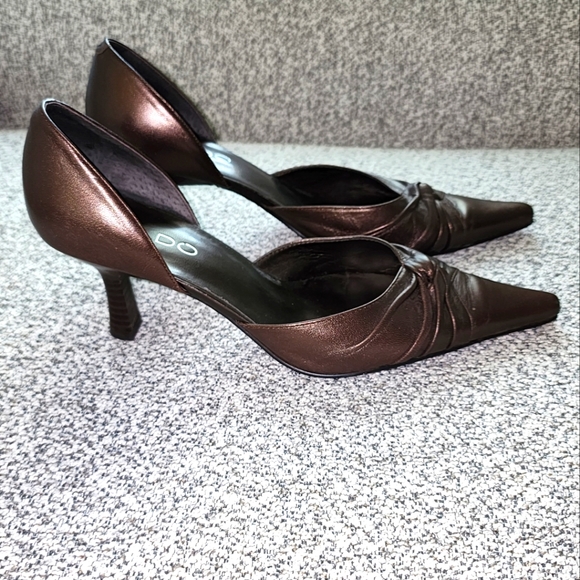 Aldo | Metallic Brown | Izzy Knot |Leather | Pointed Toe | Kitten Heels | Size 8 - Picture 5 of 12